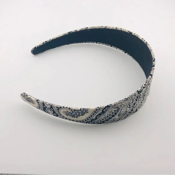 Silk Headband, New, Handmade - Blck and White Pattern - Picture 2 of 8